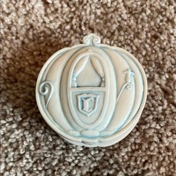 Cinderella and Prince Charming pokitpal. By Olszewski - Picture 2 of 8